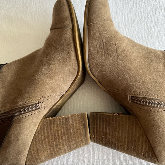 Heeled Bootie - Picture 7 of 11